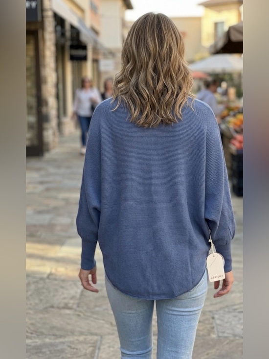 Ryu Sweaters - Kerisma 'Ryu' V-Neck Batwing Sweater in Stormy Blue - Size S/M